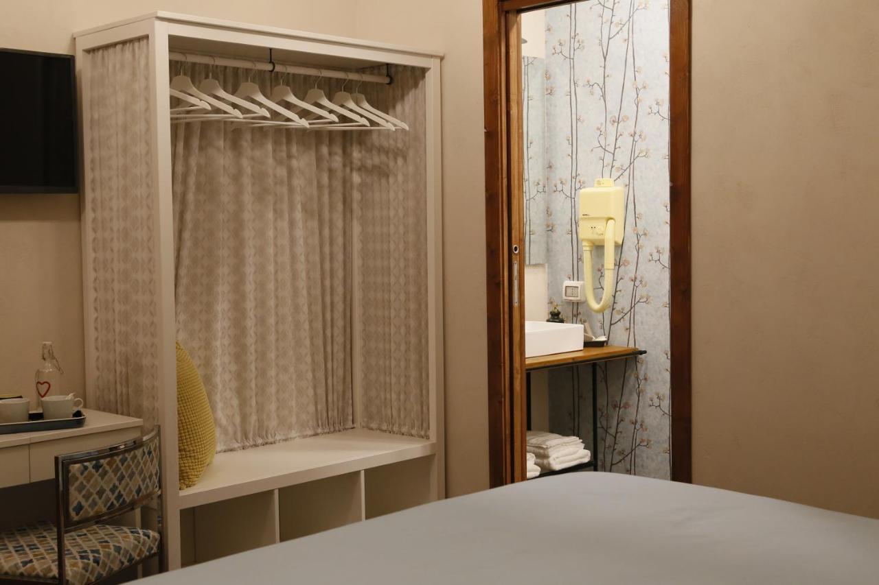 Bed and Breakfast Napolicentrico Екстер'єр фото